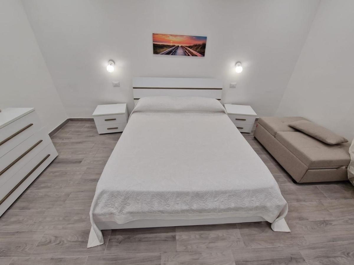 La Casa Di Teresa Hotel Taranto Eksteriør billede